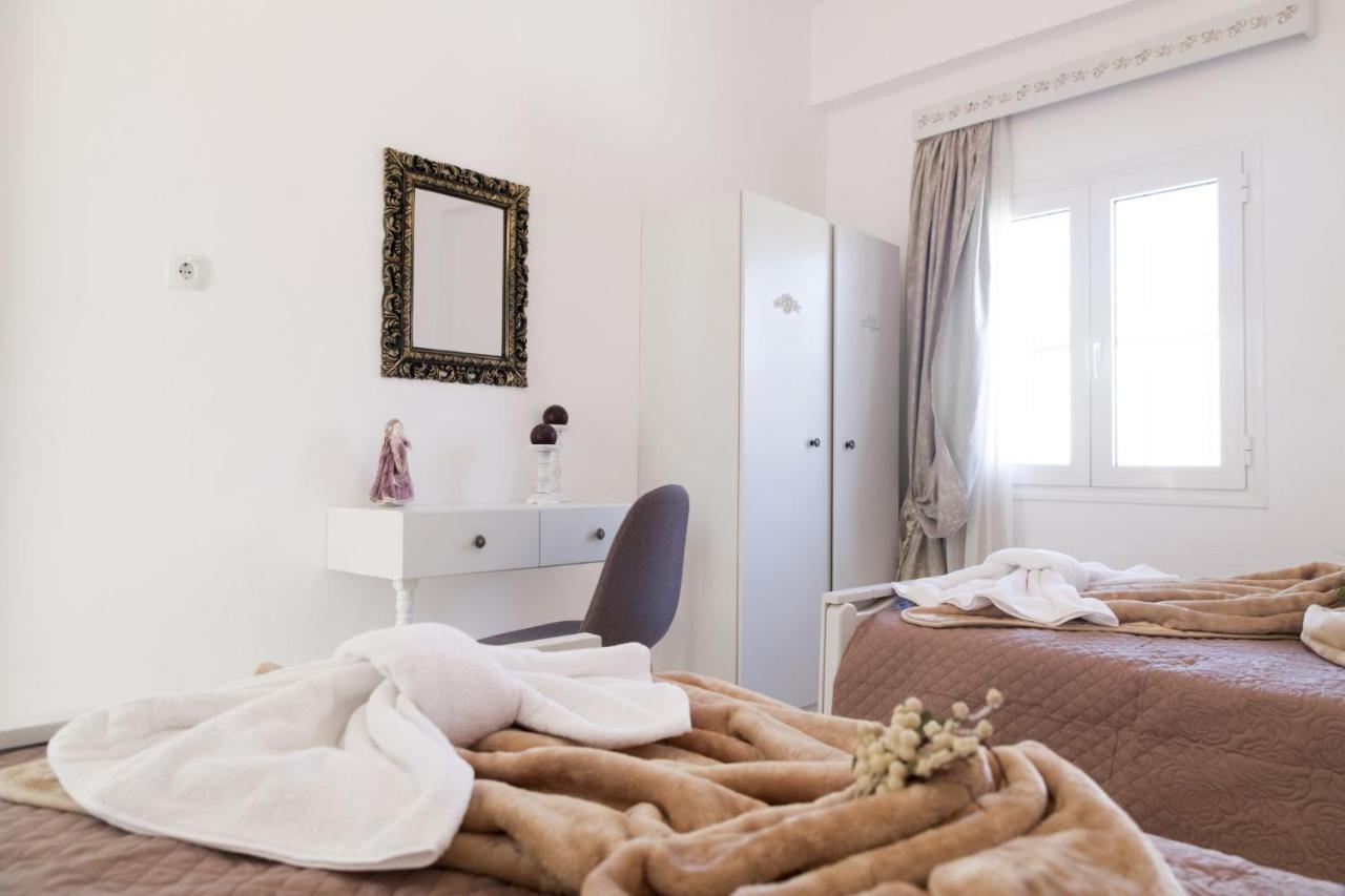 Chryso Apartment Kamilari Bagian luar foto